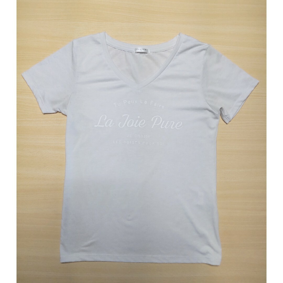 ハニーズ GLACIER Vネック 半袖 Tシャツ グレージュ S レディースのトップス(Tシャツ(半袖/袖なし))の商品写真