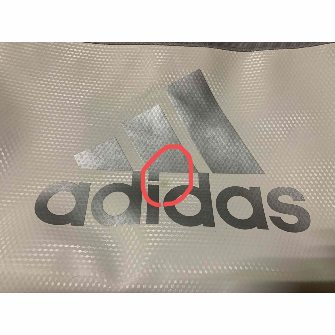 adidas(アディダス)のadidas  肩掛けバック スポーツ/アウトドアのスポーツ/アウトドア その他(その他)の商品写真