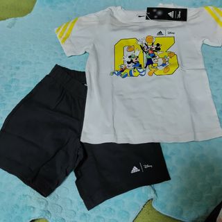 アディダス(adidas)の☆新品☆ 90 アディダス セットアップ Tシャツ ハーフパンツ(Tシャツ/カットソー)