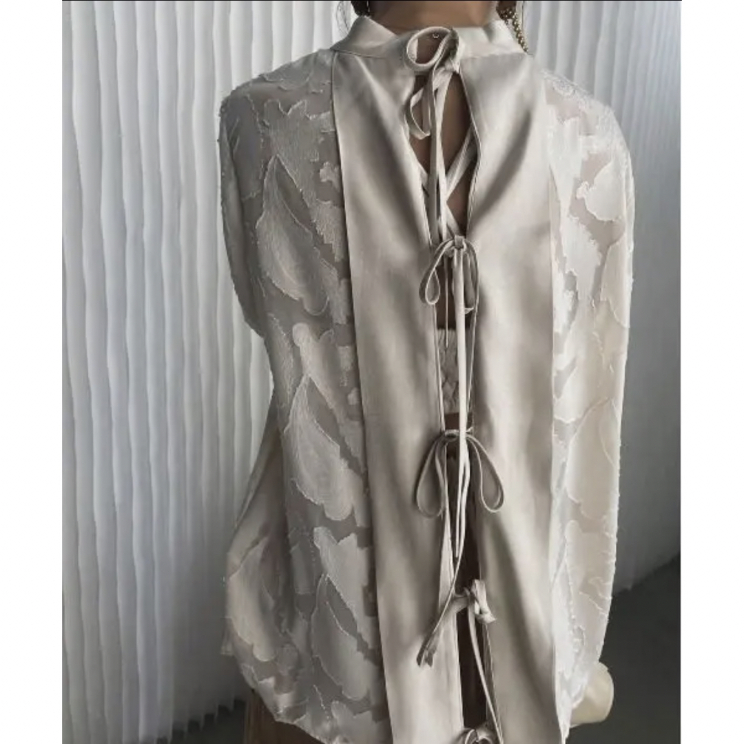 【AMERI】HAOKAN BACK RIBBON BLOUSE