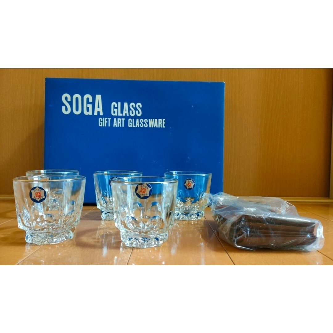 最終価格 SOGA GLASS 曽我ガラス 冷茶5客セット 茶托付き 昭和レトロ インテリア/住まい/日用品のキッチン/食器(グラス/カップ)の商品写真