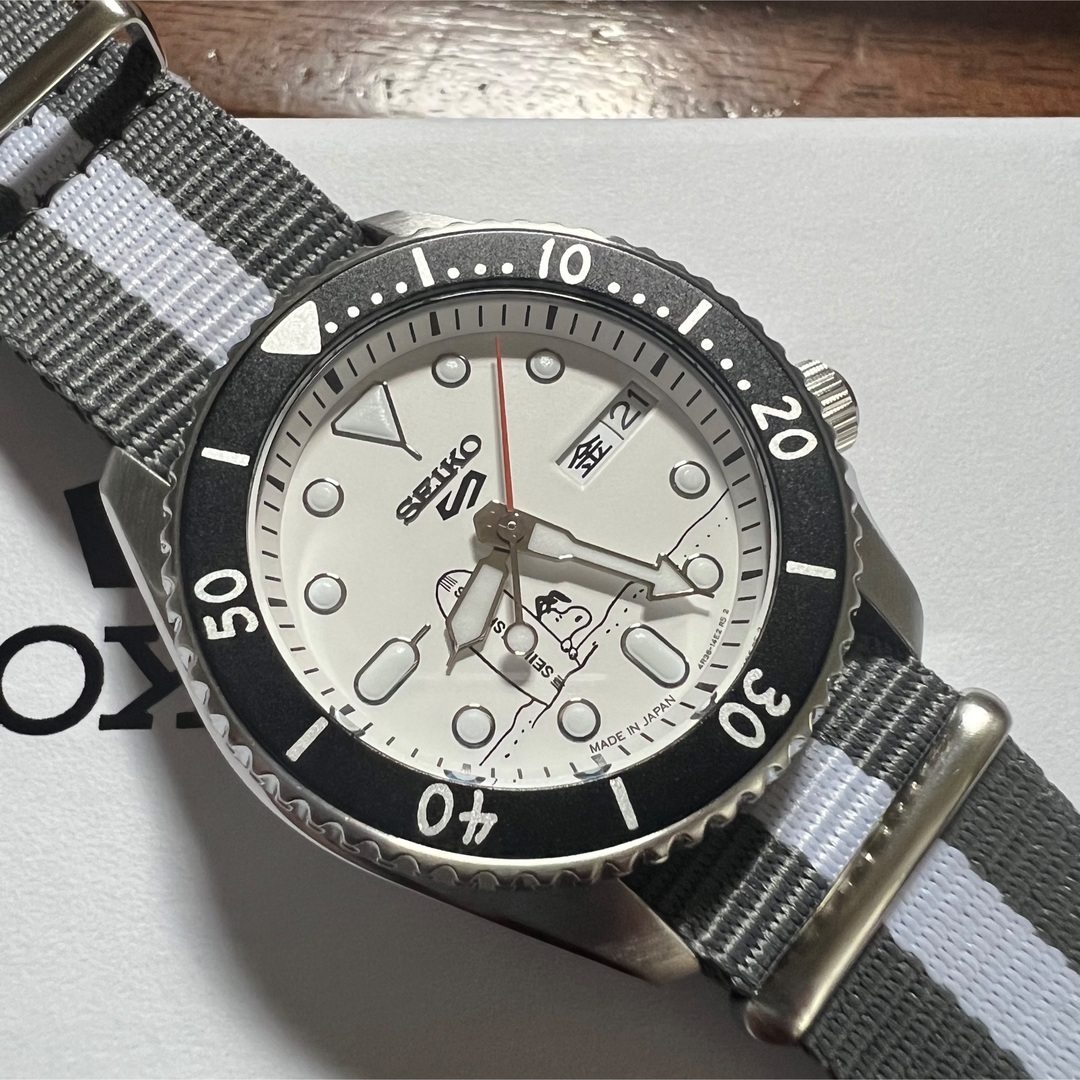 セイコー5 スヌーピー 限定モデル Seiko 5 Sports SBSA233