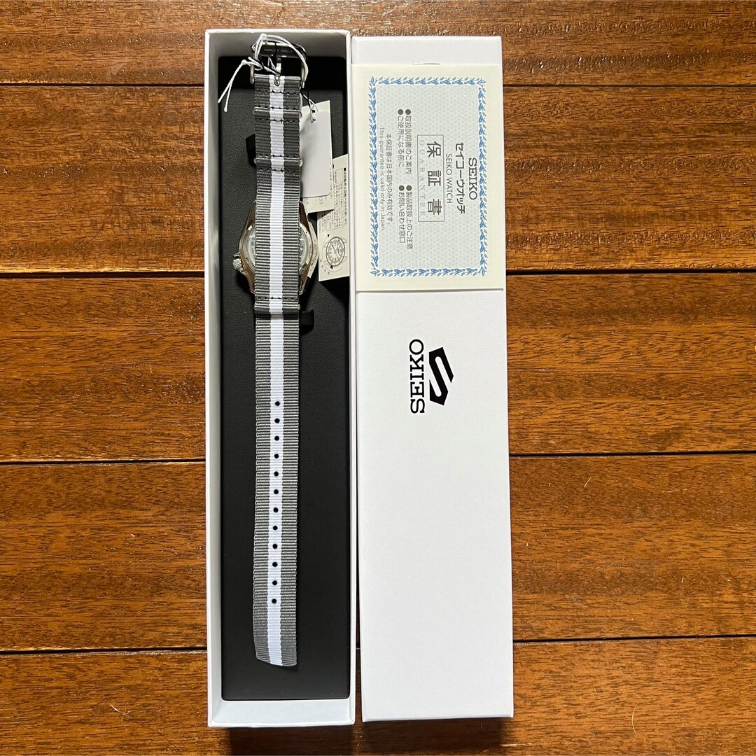 SEIKO(セイコー)のセイコー スヌーピー 5スポーツ 55周年記念 限定モデル SBSA233 メンズの時計(腕時計(アナログ))の商品写真