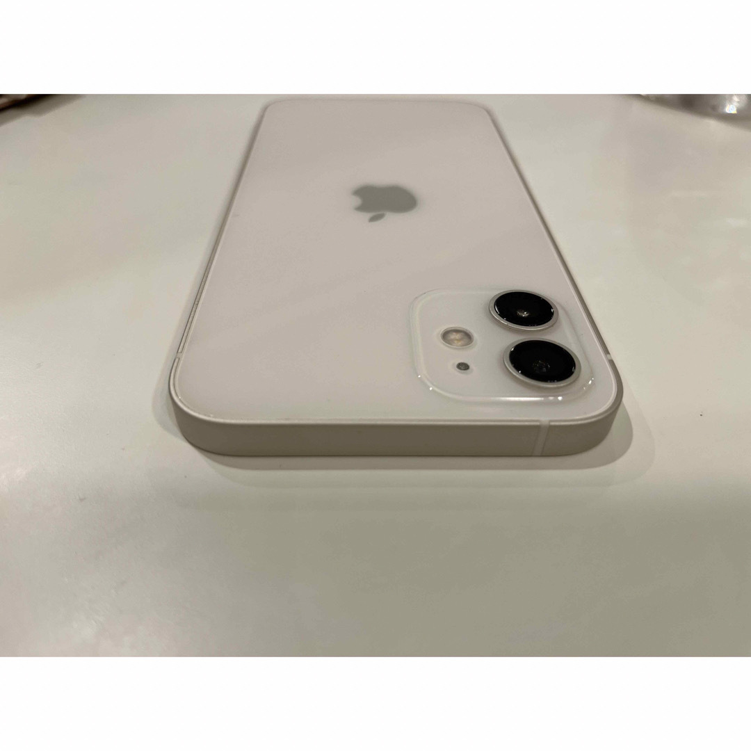 iPhone 12 ホワイト128GB箱あり付属品付き