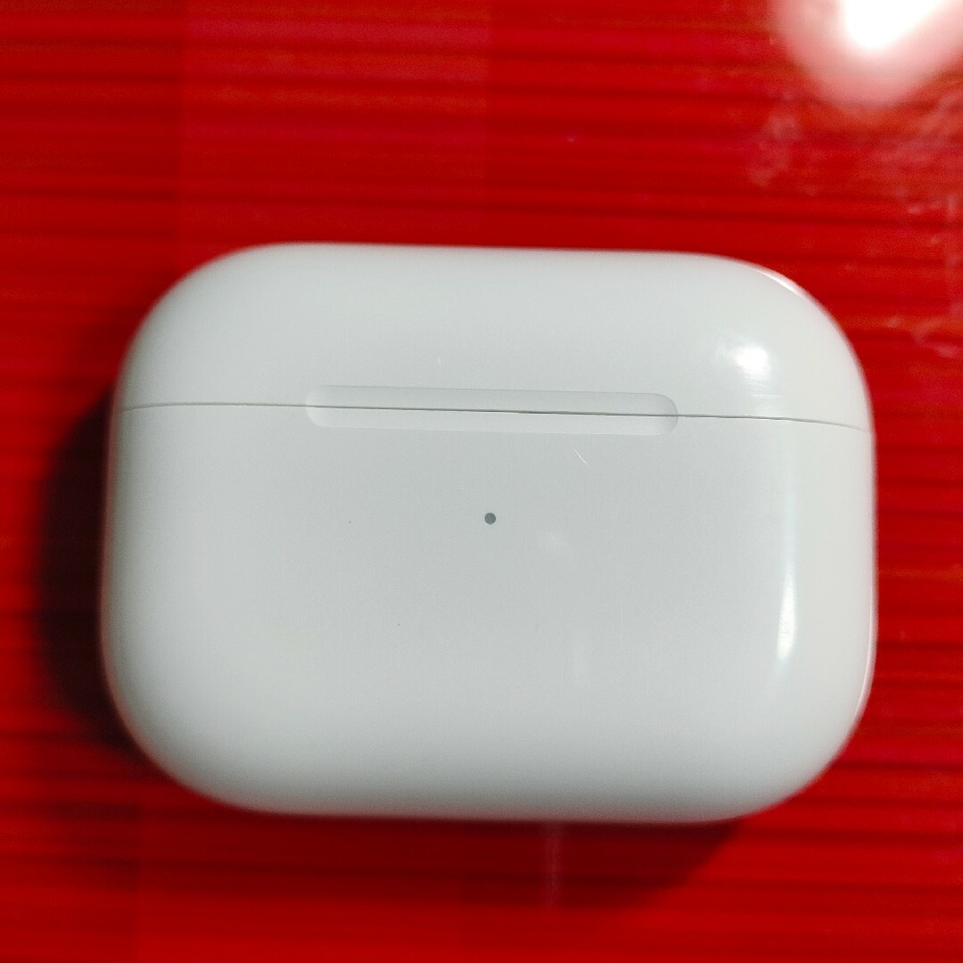 Apple - Apple AirPods Pro 充電ケースのみ 353の通販 by Hana ...