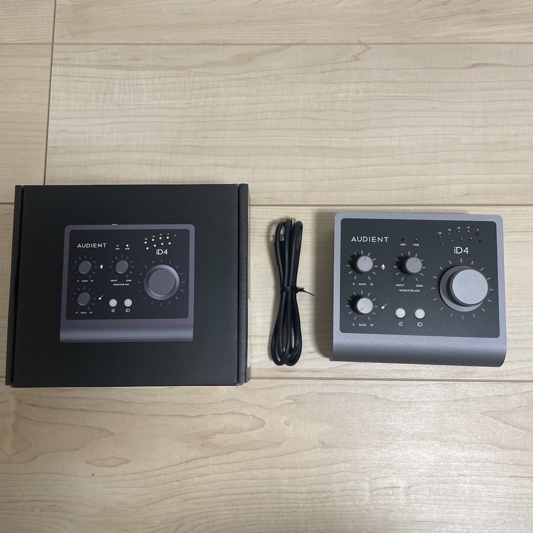 【値下げ】Audient iD4 mk2 楽器のDTM/DAW(オーディオインターフェイス)の商品写真