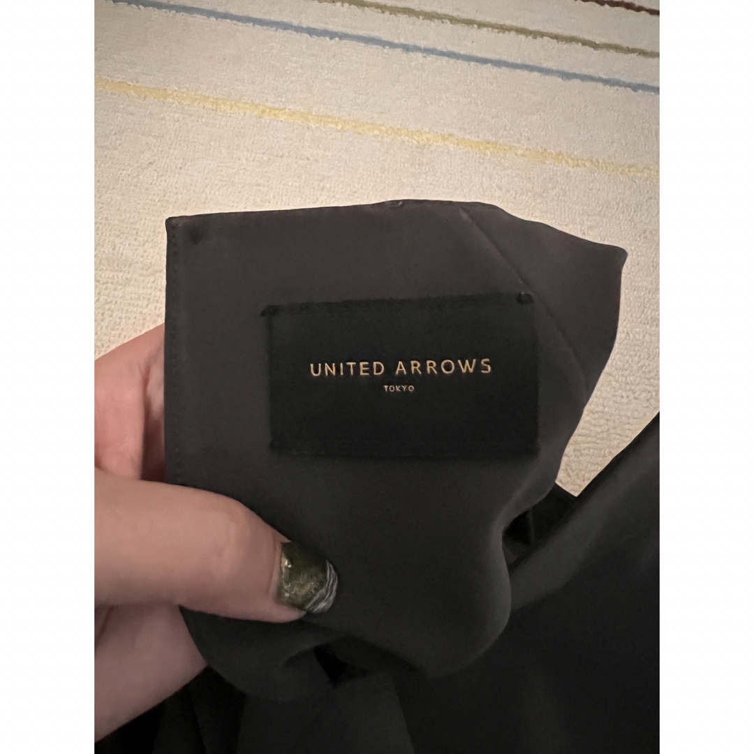 UNITED ARROWS(ユナイテッドアローズ)の美品！UNITED ARROWS TOKYO 無地ワンピース レディースのワンピース(ひざ丈ワンピース)の商品写真