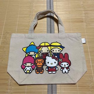 アベイシングエイプ(A BATHING APE)のAPE BAPE KAWS Sanrio サンリオ　ミニ　エコバッグ　トート(その他)