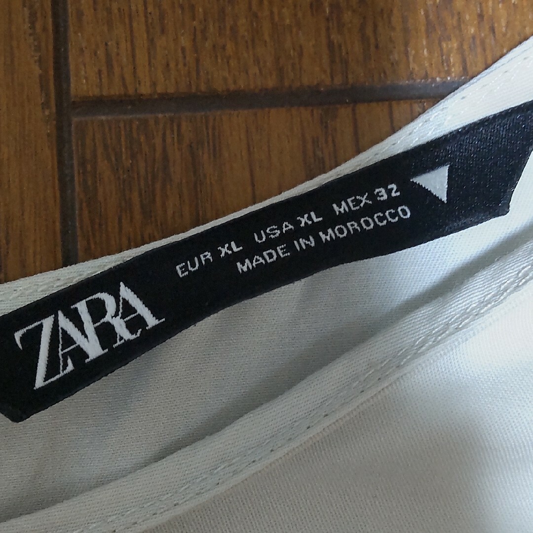ZARA(ザラ)のZARA　レイヤードデザイントップス レディースのトップス(シャツ/ブラウス(半袖/袖なし))の商品写真