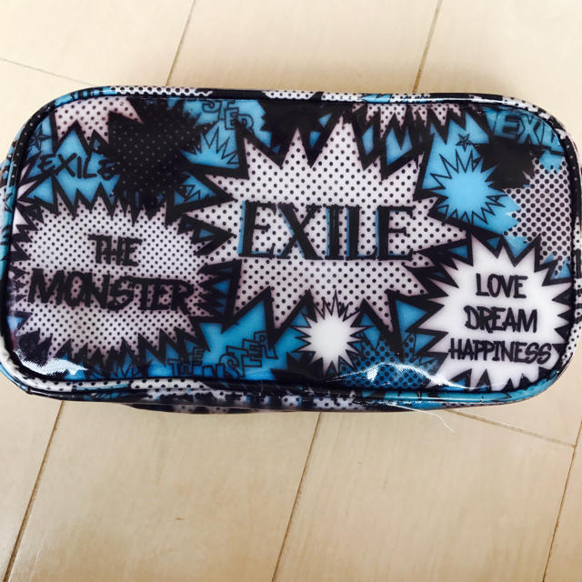 EXILE TRIBE(エグザイル トライブ)のEXILE ポーチ レディースのファッション小物(ポーチ)の商品写真