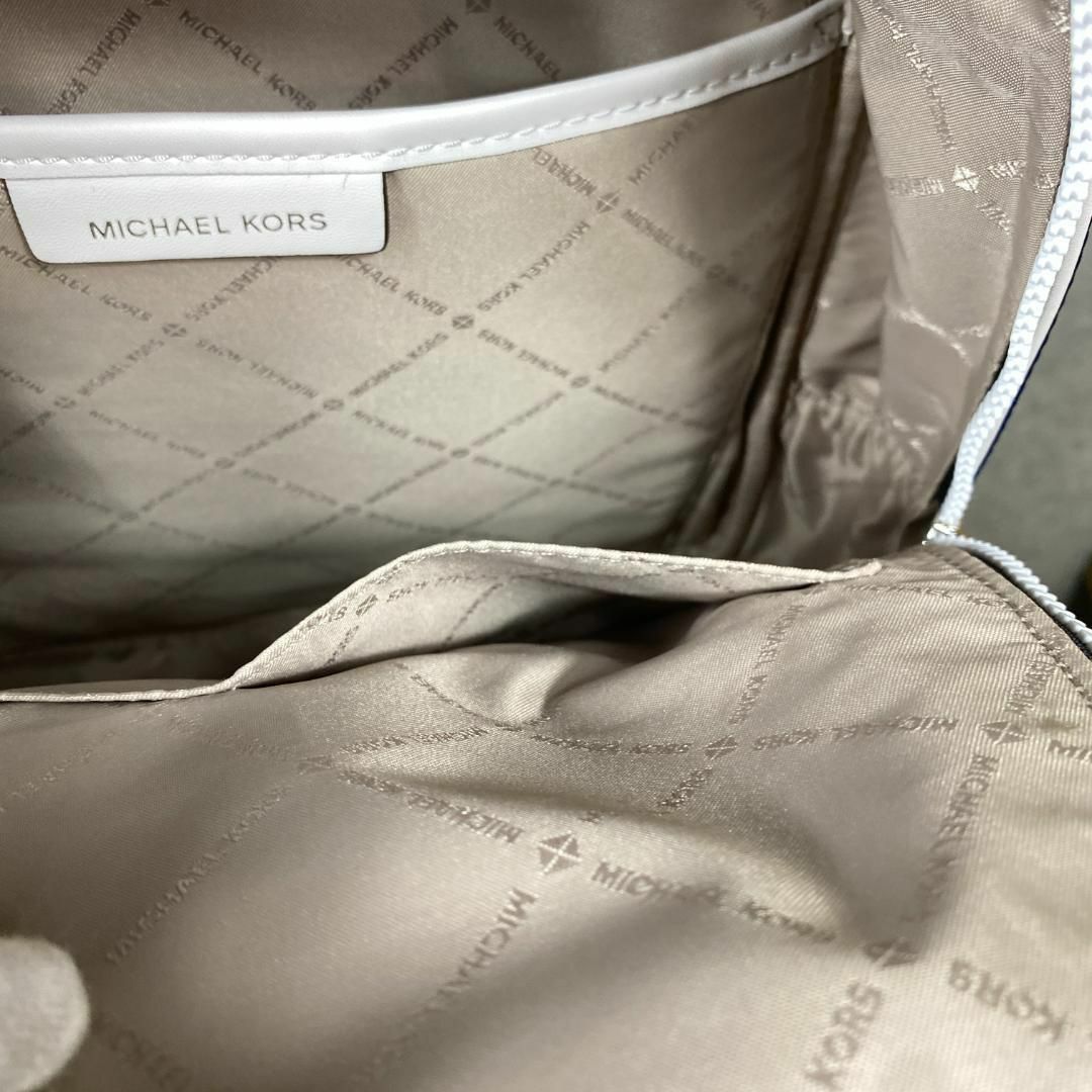 マイケルコース Michael Kors Kenly リュック【新品未使用】