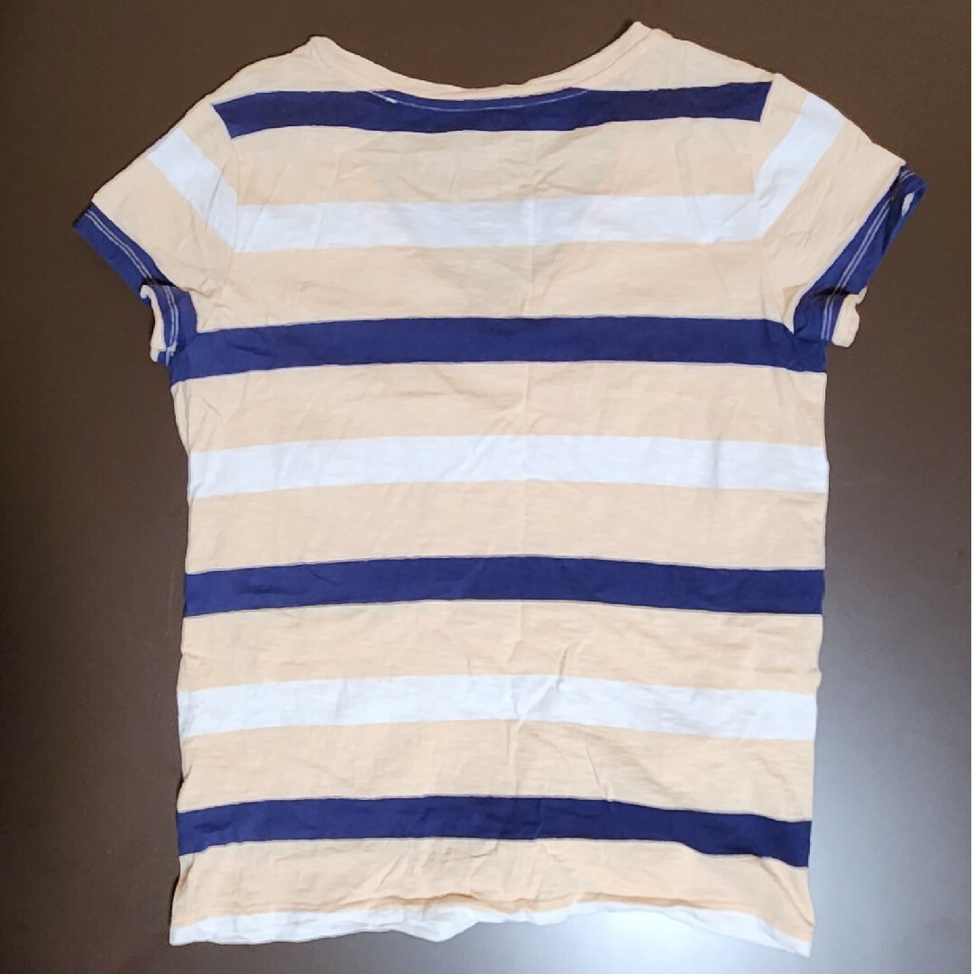 GAP(ギャップ)の【美品】GAP　VネックTシャツ　サイズ：M レディースのトップス(Tシャツ(半袖/袖なし))の商品写真