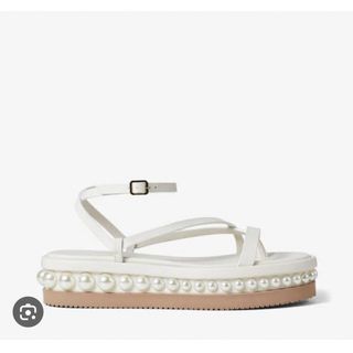 ジミーチュウ(JIMMY CHOO)のジミーチュウ　パールのサンダル　22.5（35）(サンダル)