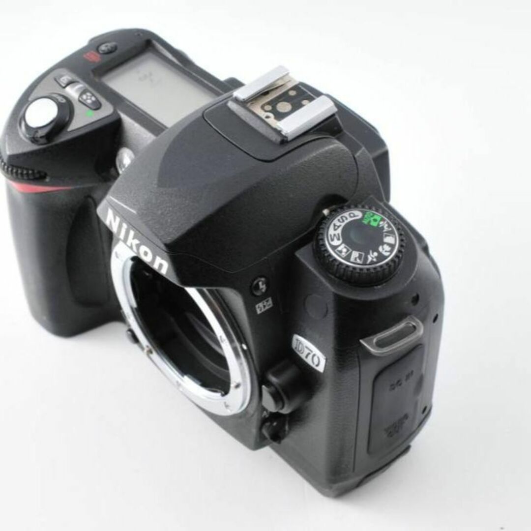 ★極上品★ ニコン Nikon D70 デジタル一眼レフカメラ #992A