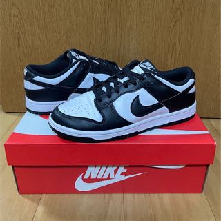 ナイキ(NIKE)のWmns Nike Dunk Low(スニーカー)