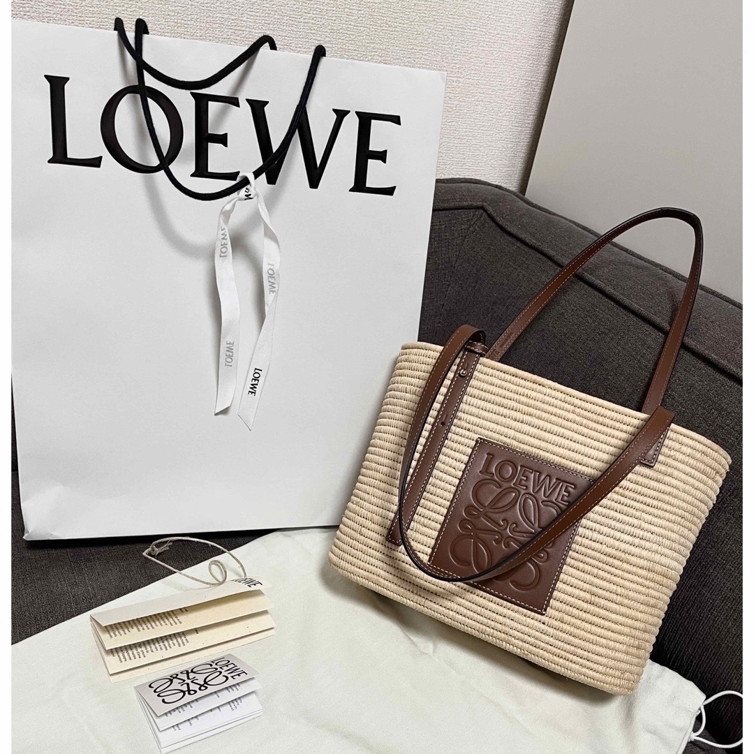 LOEWE(ロエベ)のロエベ　スクエア バスケットバッグ スモール  レディースのバッグ(かごバッグ/ストローバッグ)の商品写真