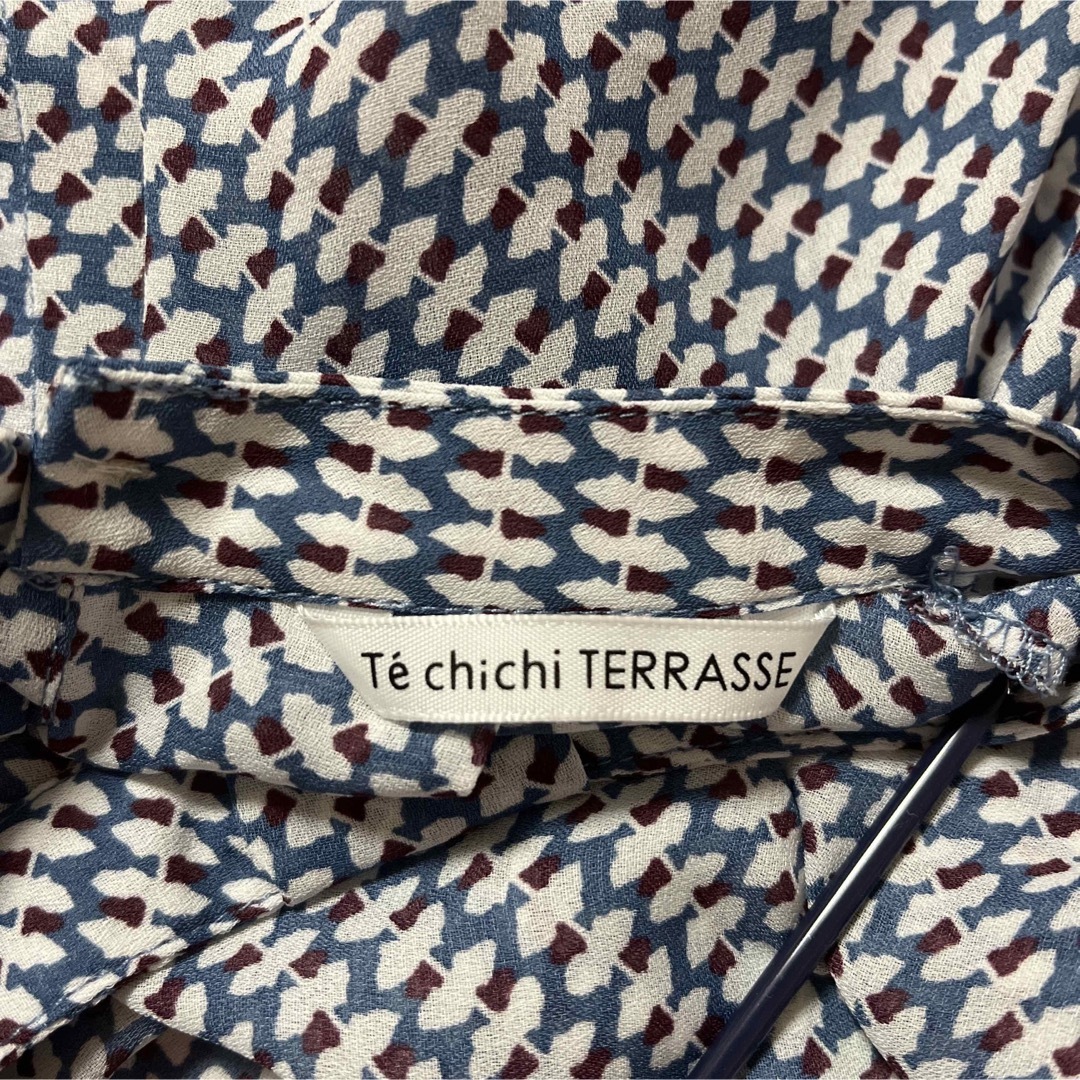 Techichi(テチチ)の専用です　　　T'e chichi TERRASE   ボウタイ風ブラウス レディースのトップス(シャツ/ブラウス(半袖/袖なし))の商品写真