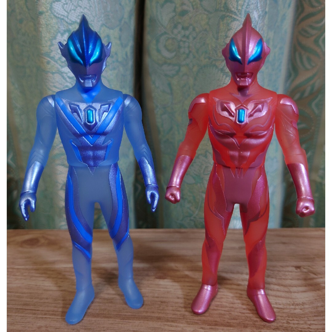 BANDAI(バンダイ)のウルトラマンジード　プリミティブ　アクロスマッシャー　ソフビ　ウルトラ怪獣 エンタメ/ホビーのフィギュア(特撮)の商品写真