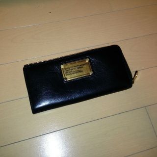 マークバイマークジェイコブス(MARC BY MARC JACOBS)のお取り置き中★中古★長財布(財布)