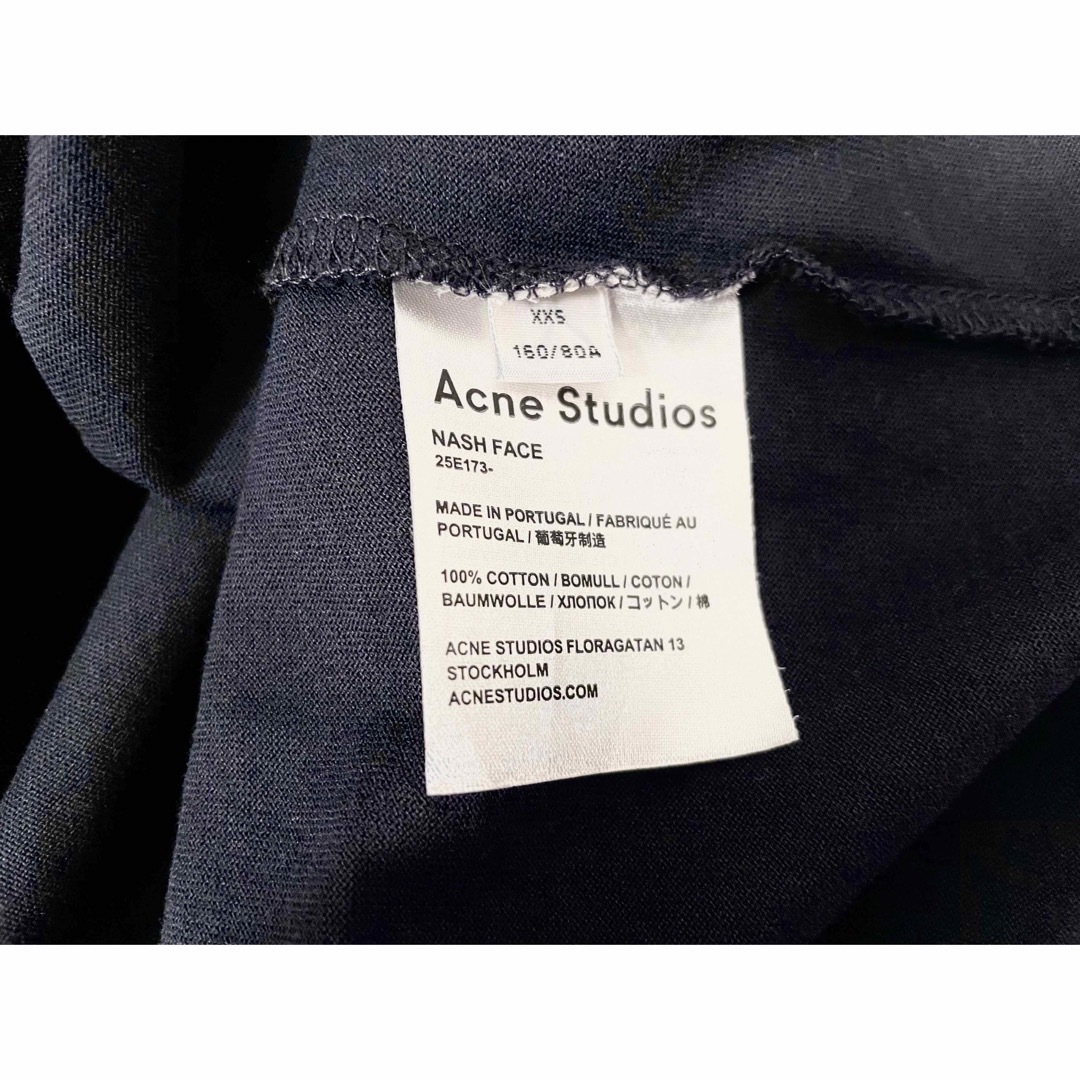 Acne Studios(アクネストゥディオズ)の【値下げ】Acne Studios ネイビー　Tシャツ メンズのトップス(Tシャツ/カットソー(半袖/袖なし))の商品写真