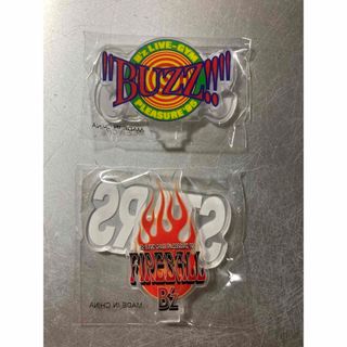 ビーズ(B'z)のB'z アクリルスタンド　2個セット　BUZZ  FIREBALL(ミュージシャン)