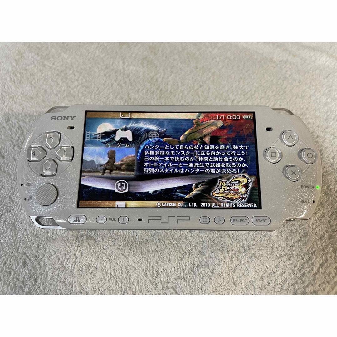☆新品同様☆ PSP-3000 パールホワイト ☆新品同様☆ PSP-3000 パールホワイト
