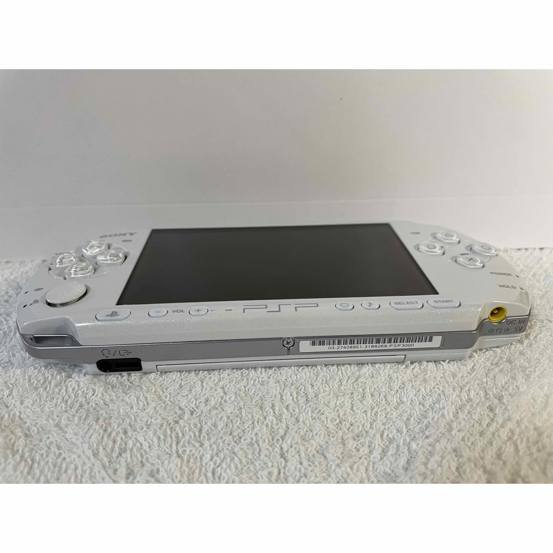 ☆新品同様☆ PSP-3000 パールホワイト ☆新品同様☆ PSP-3000 パールホワイト