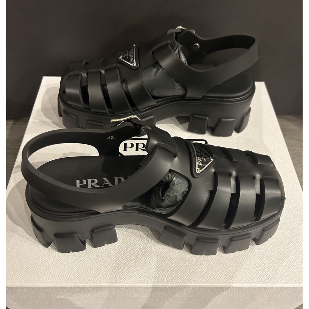 PRADA - 新品⭐︎PRADAプラダ フォームラバーサンダル ブラック 36