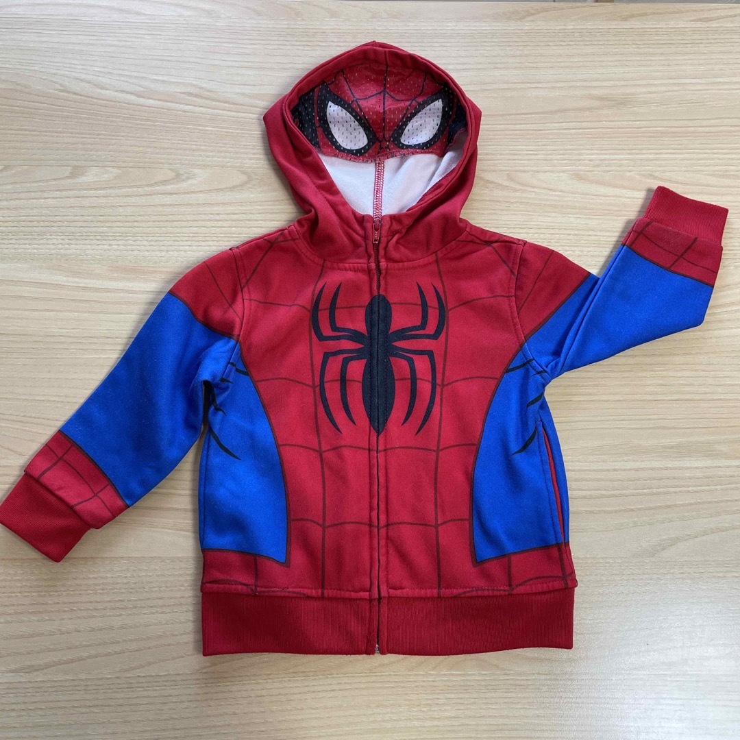 スパイダーマン　パーカー キッズ/ベビー/マタニティのキッズ服男の子用(90cm~)(ジャケット/上着)の商品写真