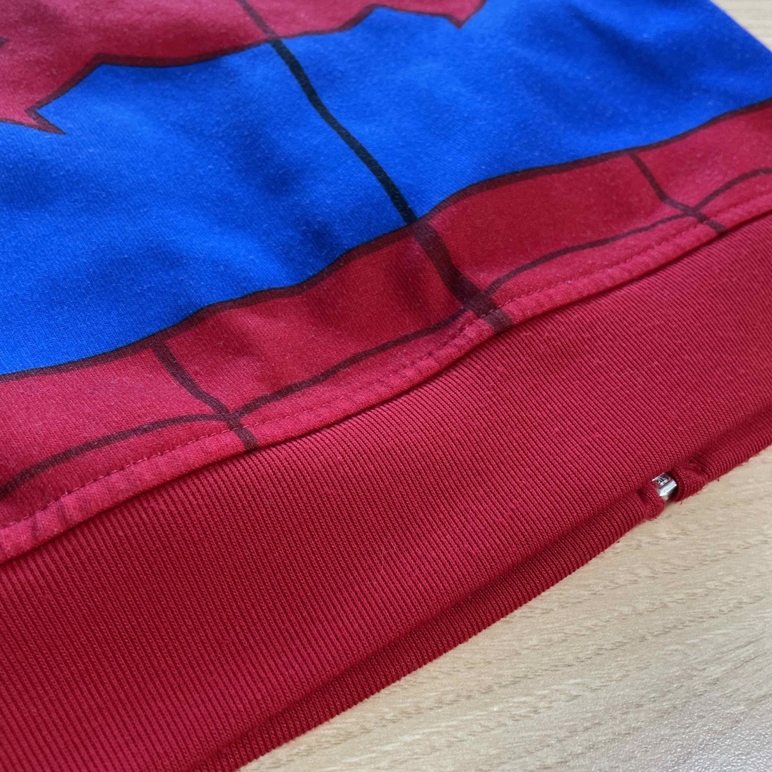 スパイダーマン　パーカー キッズ/ベビー/マタニティのキッズ服男の子用(90cm~)(ジャケット/上着)の商品写真