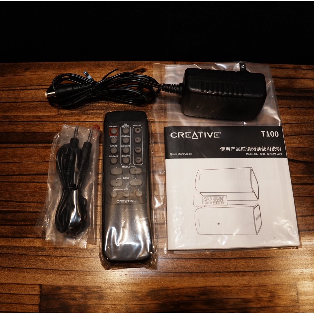 スマホ/家電/カメラCREATIVE T100 【Bluetooth対応PCスピーカー】
