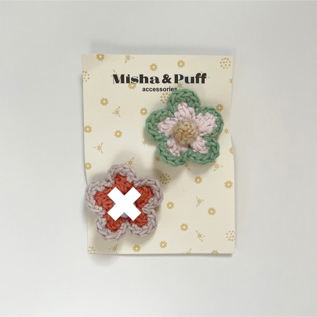 Misha & Puff(ミーシャアンドパフ)のmisha and puff Medium Flower Clip  キッズ/ベビー/マタニティのこども用ファッション小物(その他)の商品写真