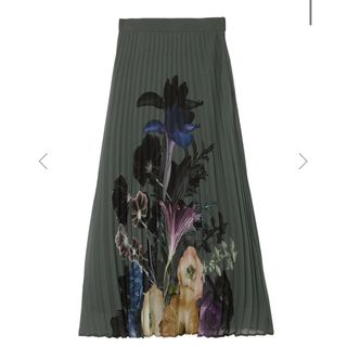 アメリヴィンテージ(Ameri VINTAGE)のちょっちーマシン様MEDI ROENTGEN FLOWER PLEATS  (ロングスカート)