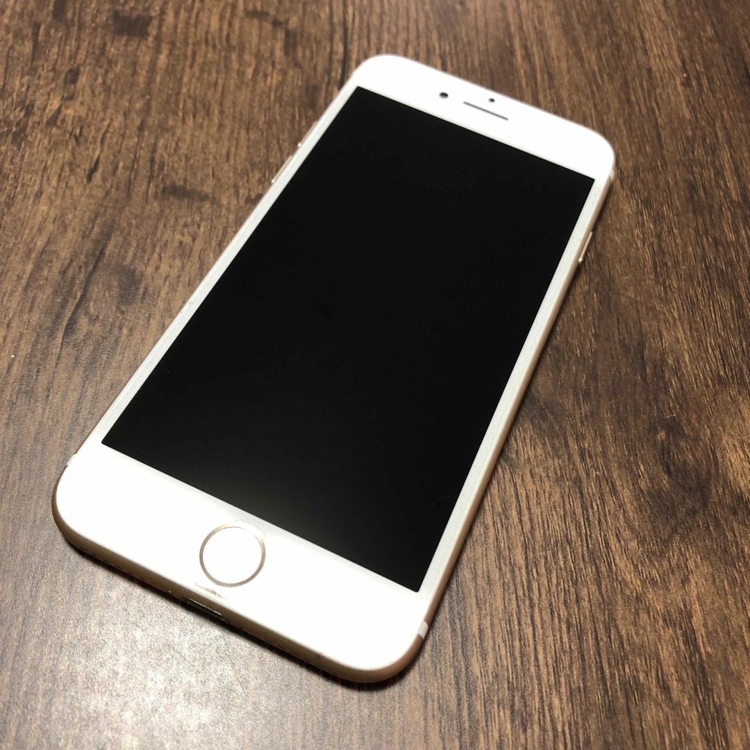 iPhone - iPhone 7 ゴールド 32GB SIMフリーの通販 by 在庫確認必要