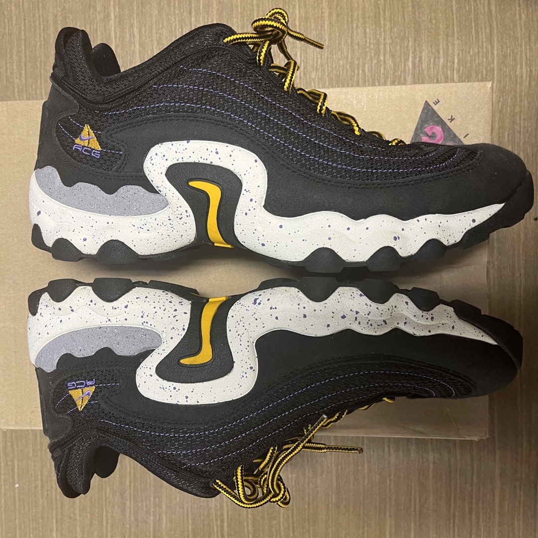 NIKE(ナイキ)のNIKE ACG AIR SKARN　ナイキ エアスカーン　27センチ メンズの靴/シューズ(スニーカー)の商品写真