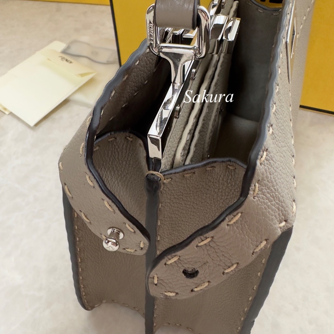 FENDI - FENDI ピーカブー アイシーユー スモールセレリア 前 FENDI - FENDI ピーカブー アイシーユー スモールセレリア 前