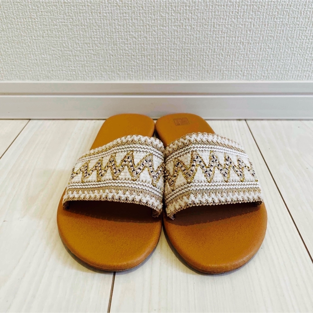 SHEIN   レディース　格子柄   夏  フラットサンダル レディースの靴/シューズ(サンダル)の商品写真