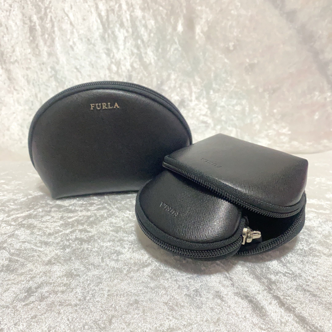 Furla(フルラ)の☆新品 未使用品☆FURLA フルラ レザー ポーチ マルチケース ３点セット レディースのファッション小物(ポーチ)の商品写真