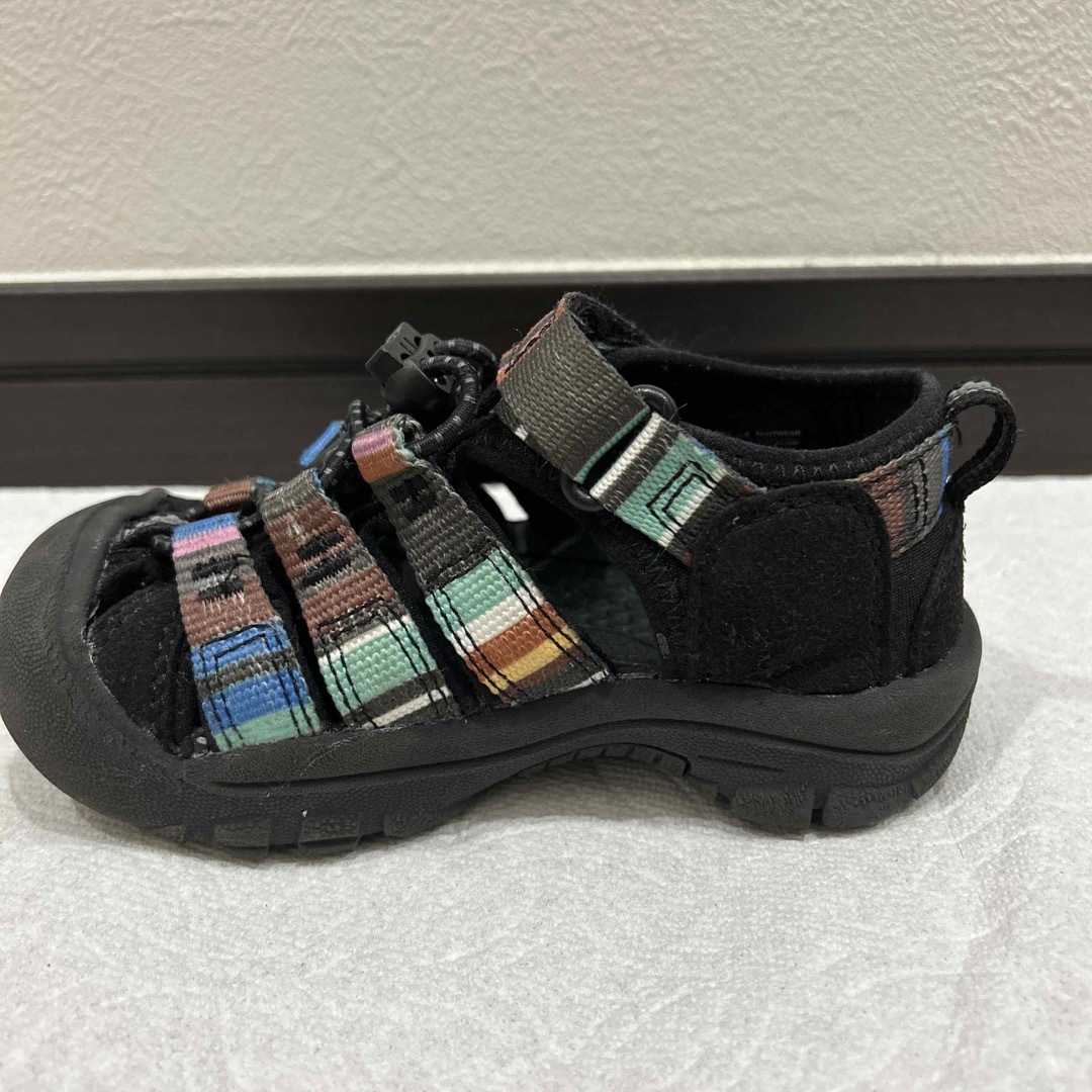 KEEN(キーン)の【keen】サンダル キッズ/ベビー/マタニティのキッズ靴/シューズ(15cm~)(サンダル)の商品写真