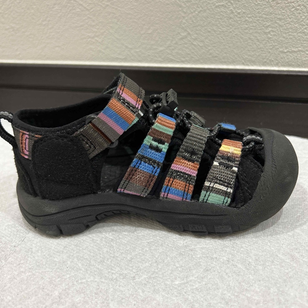 KEEN(キーン)の【keen】サンダル キッズ/ベビー/マタニティのキッズ靴/シューズ(15cm~)(サンダル)の商品写真