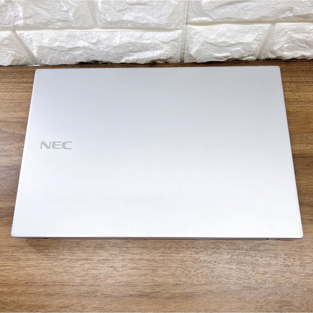 NEC VersaPro / 第8世代 i5 M.2 256G PD SIM対応