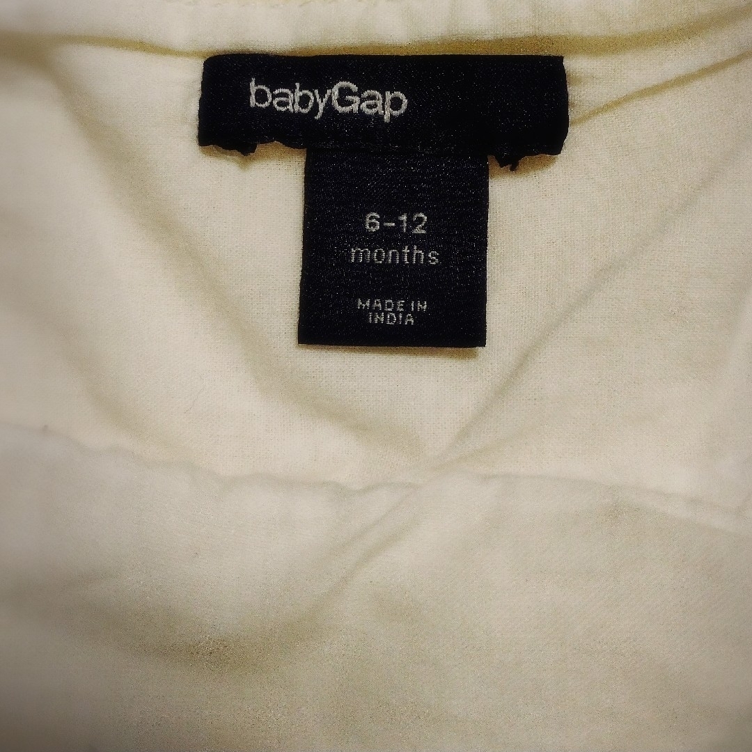 babyGAP(ベビーギャップ)のbabyGAP チュニック/ワンピース 白 6-12M キッズ/ベビー/マタニティのベビー服(~85cm)(ワンピース)の商品写真