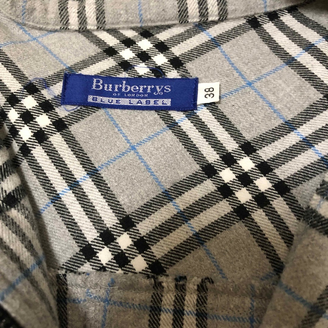 BURBERRY BLUE LABEL(バーバリーブルーレーベル)のBurberry  BLUE LABEL レディースのトップス(シャツ/ブラウス(長袖/七分))の商品写真