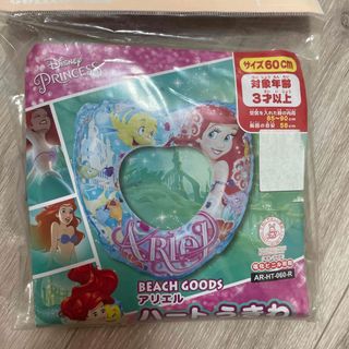 ディズニー(Disney)の専用⭐️ディズニー　アリエル　ハートうきわ　新品(マリン/スイミング)