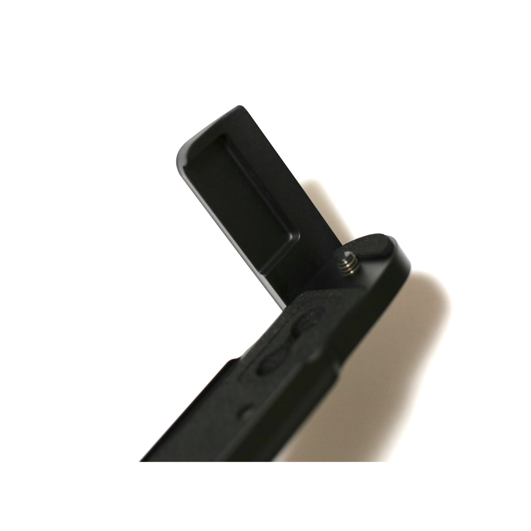 新品LEICA ライカm1/m2/m3/m4/m6/m7/mp用 ハンドグリップの通販 新品LEICA ライカm1/m2/m3/m4/m6/m7/mp用 ハンドグリップの通販