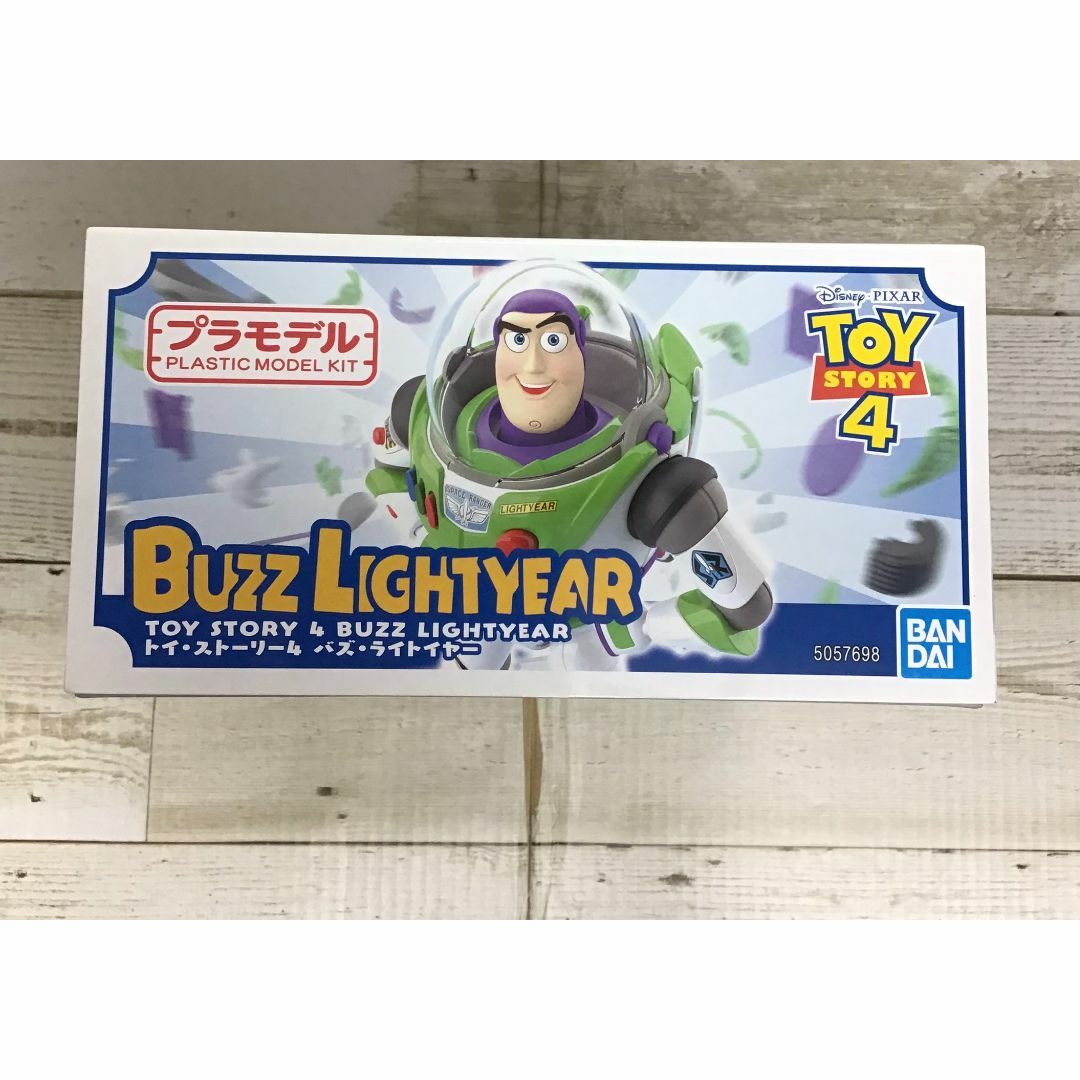 バズ・ライトイヤー　プラモデル　Buzz Lightyear トイストーリー4