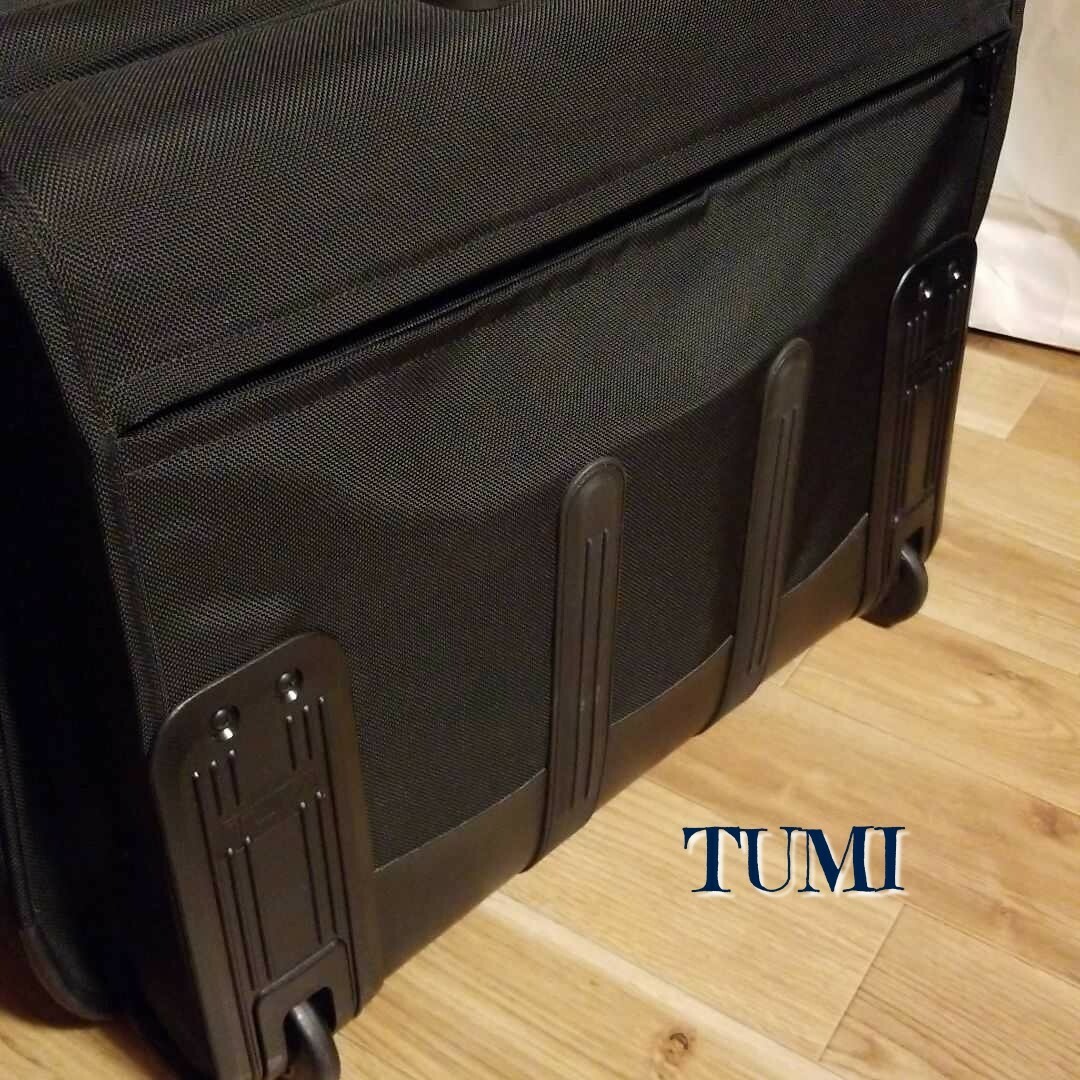 TUMI トゥミ　ガーメント　キャリーバッグ