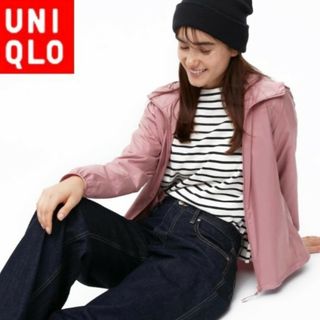 ユニクロ(UNIQLO)のポケッタブルUVカットパーカ L ピンク 450520(ナイロンジャケット)