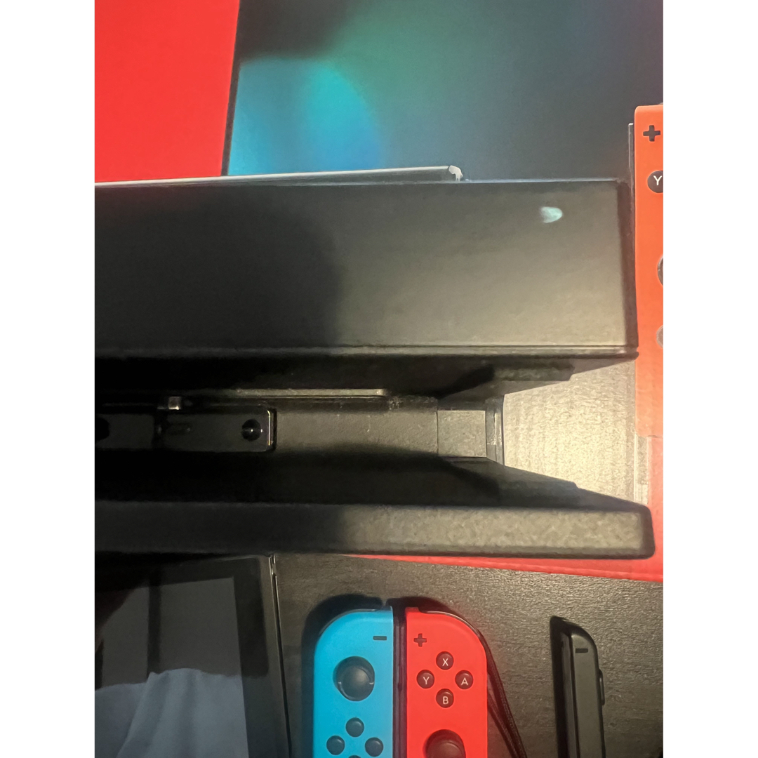 Nintendo Switch(ニンテンドースイッチ)のNintendo Switch JOY-CON(L) ネオンブルー/(R) ネオ エンタメ/ホビーのゲームソフト/ゲーム機本体(家庭用ゲーム機本体)の商品写真