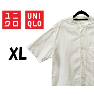 ユニクロ(UNIQLO)のユニクロ　半袖 シャツ　無地　ホワイト　XL　K00233(シャツ)